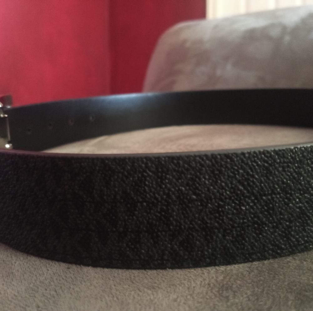 Michael kors belt